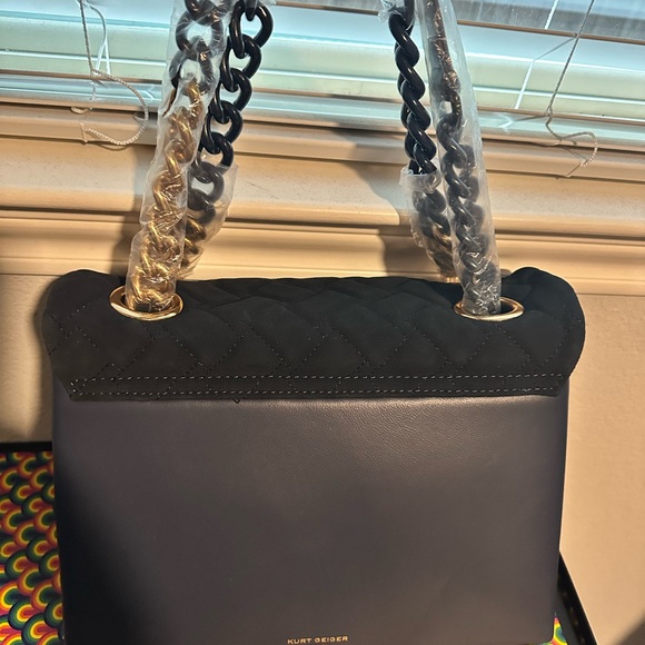 Kurt Geiger Kensington - Picture 4 of 6